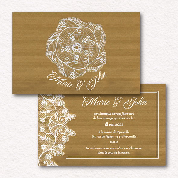 Invitation avec un motif de detelles sur un fond de papier kraft.